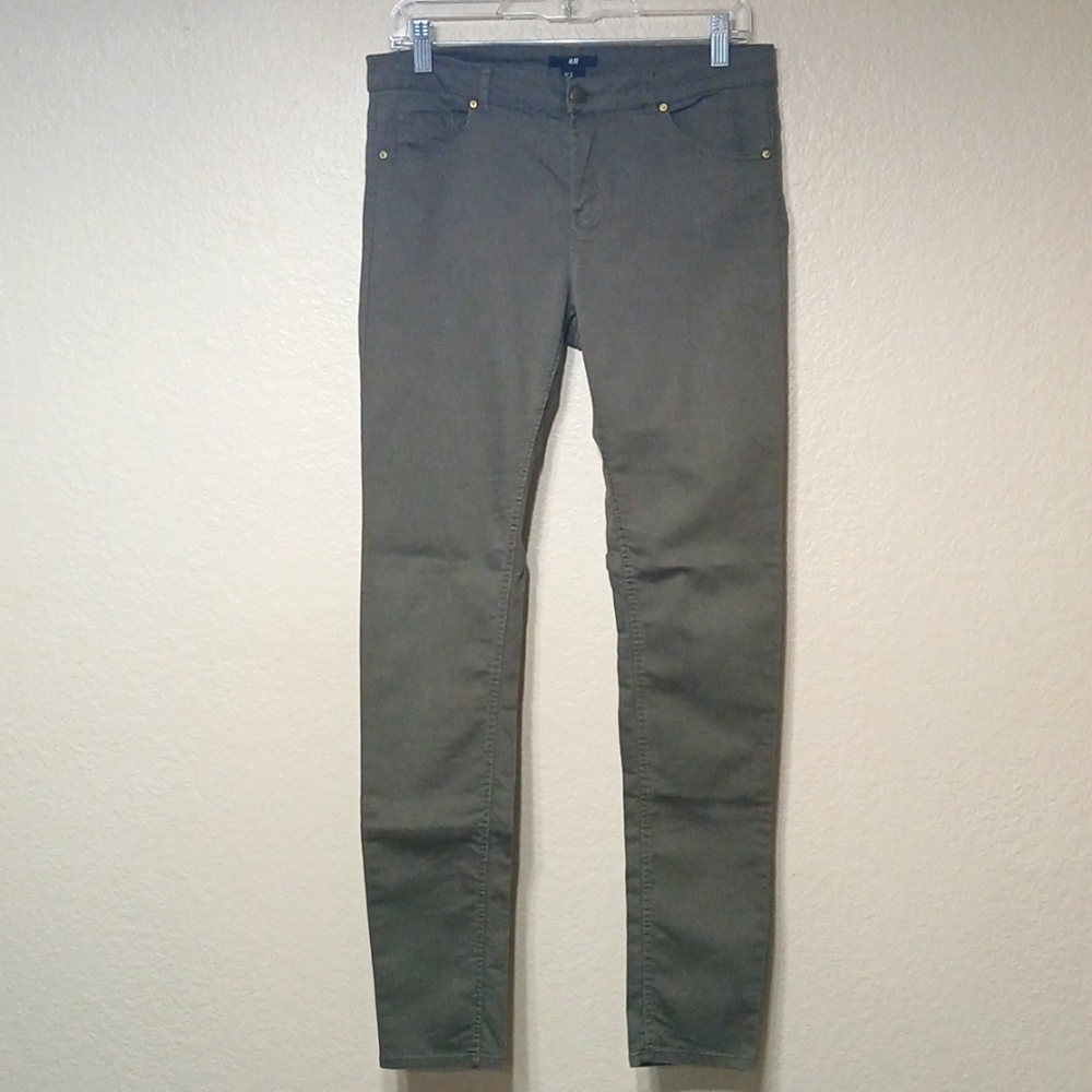 BO-15--H&M—OLIVE SKINNY JEANS